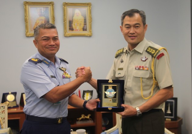 News Headlines - COMMANDER ROYAL BRUNEI AIR FORCE RECEIVED...